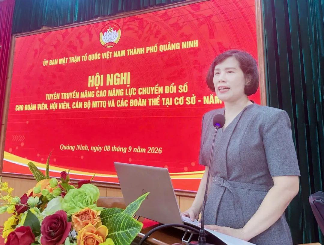 Chuyển đổi số tại cơ sở: khi cán bộ phường, xã học dùng AI công vụ