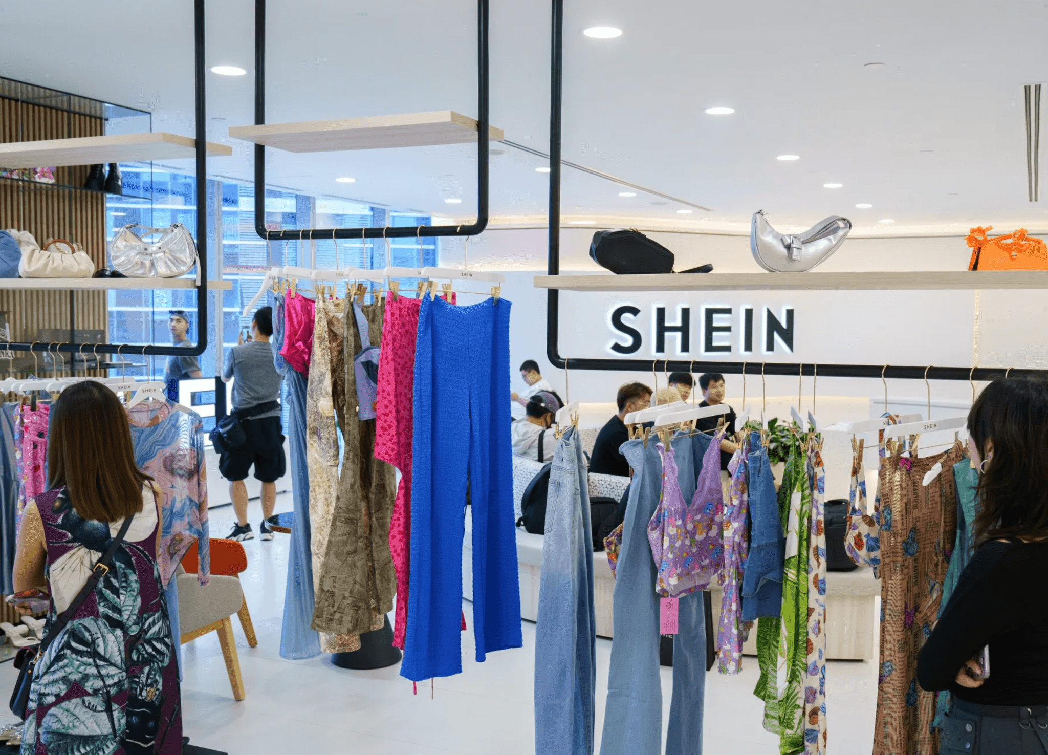 Từ giá rẻ đến chuỗi cung ứng: Shein đổi chiến lược