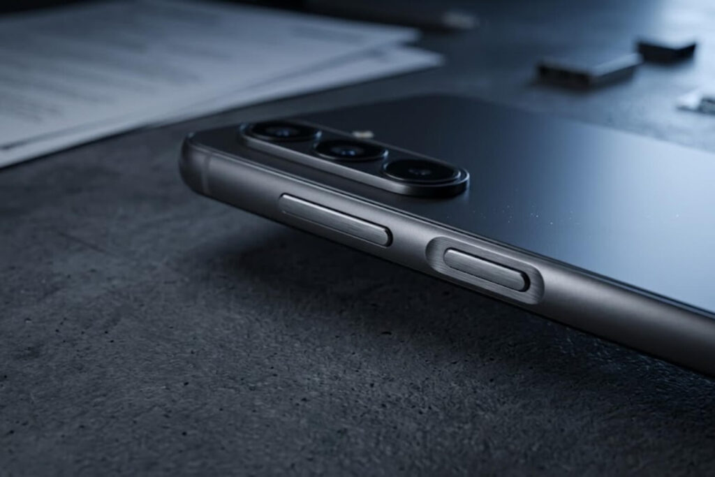 Samsung Galaxy A18: điện thoại bền bỉ giá rẻ có đáng mua?