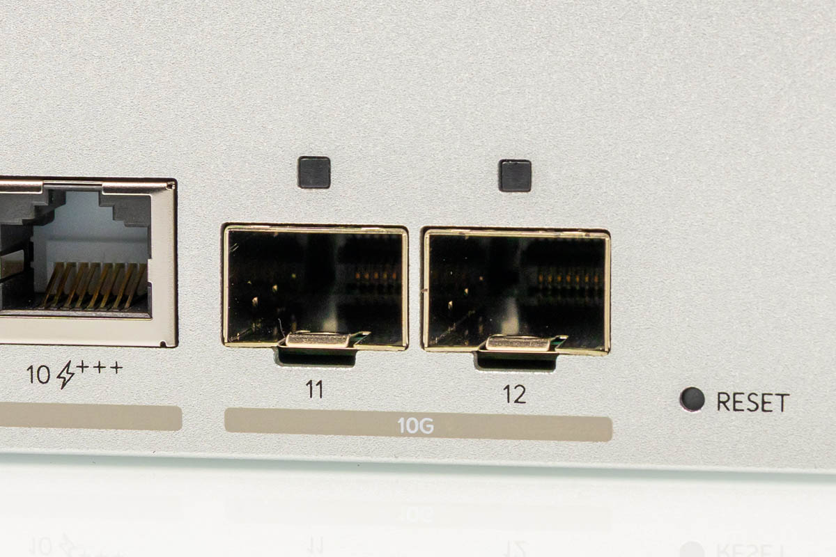 Switch 10GbE quản lý cho NAS: QNAP QSW-M2130 hay UniFi USW-Pro-XG-10-PoE?