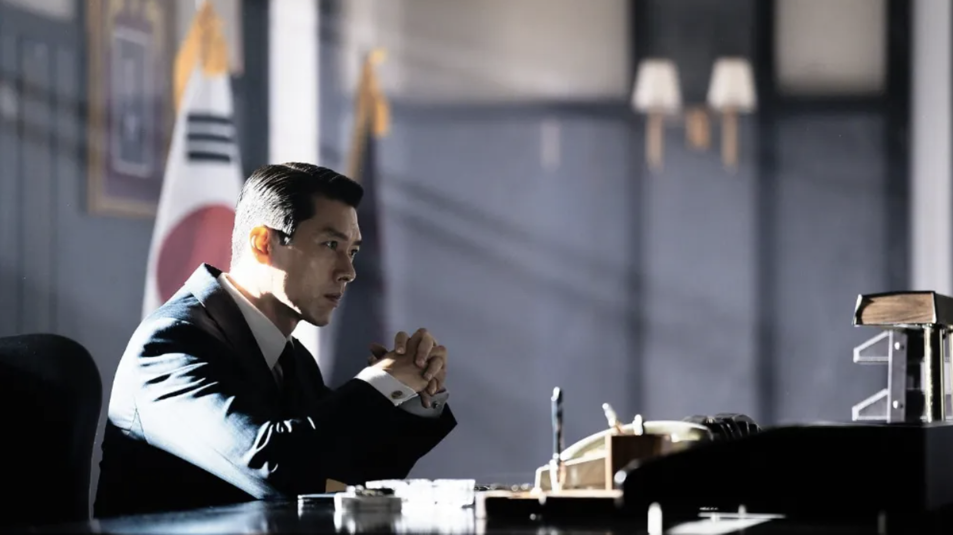 ‘Made in Korea mùa 2’: Huynh đệ Hyun Bin – Woo Do-hwan và cú chốt noir chính trị trên Hulu