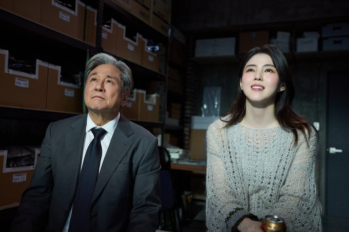 Choi Min-sik và Han So-hee: Khi ‘The Intern’ được kể theo cách Hàn Quốc