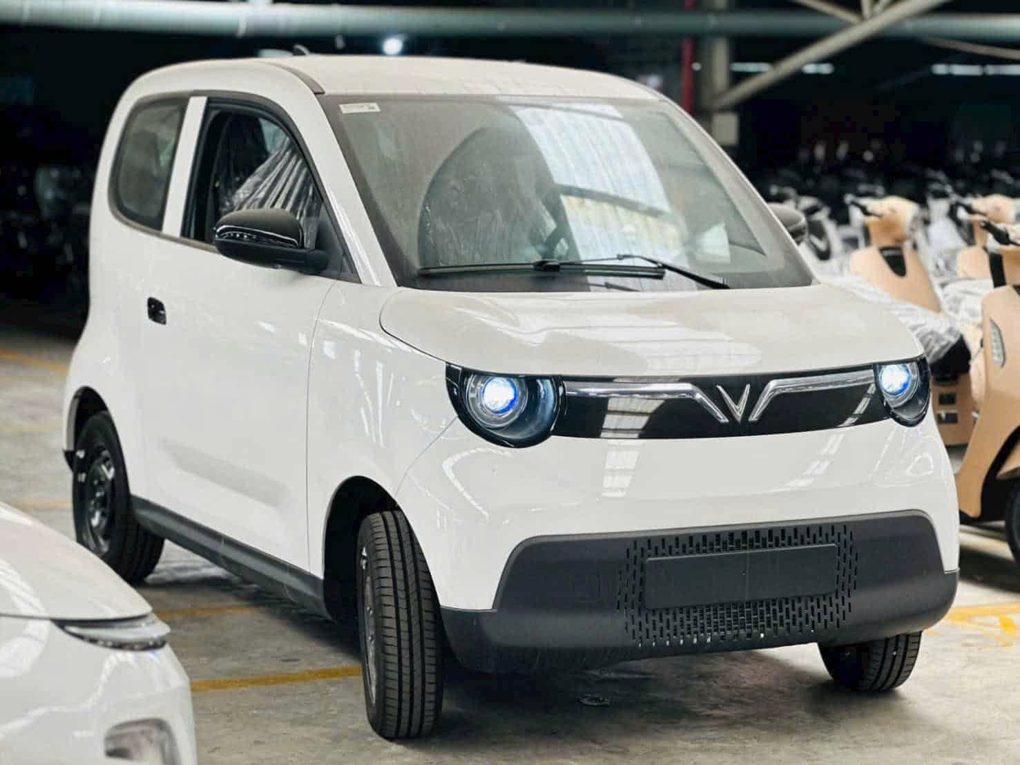 VinFast VF 2: Xe điện đô thị giá rẻ có cửa xuất khẩu?