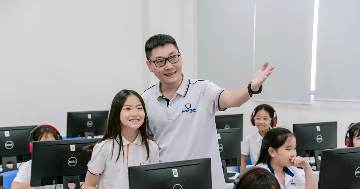 Cắt giảm hồ sơ sổ sách: Người thầy có thật sự được trả về bục giảng?