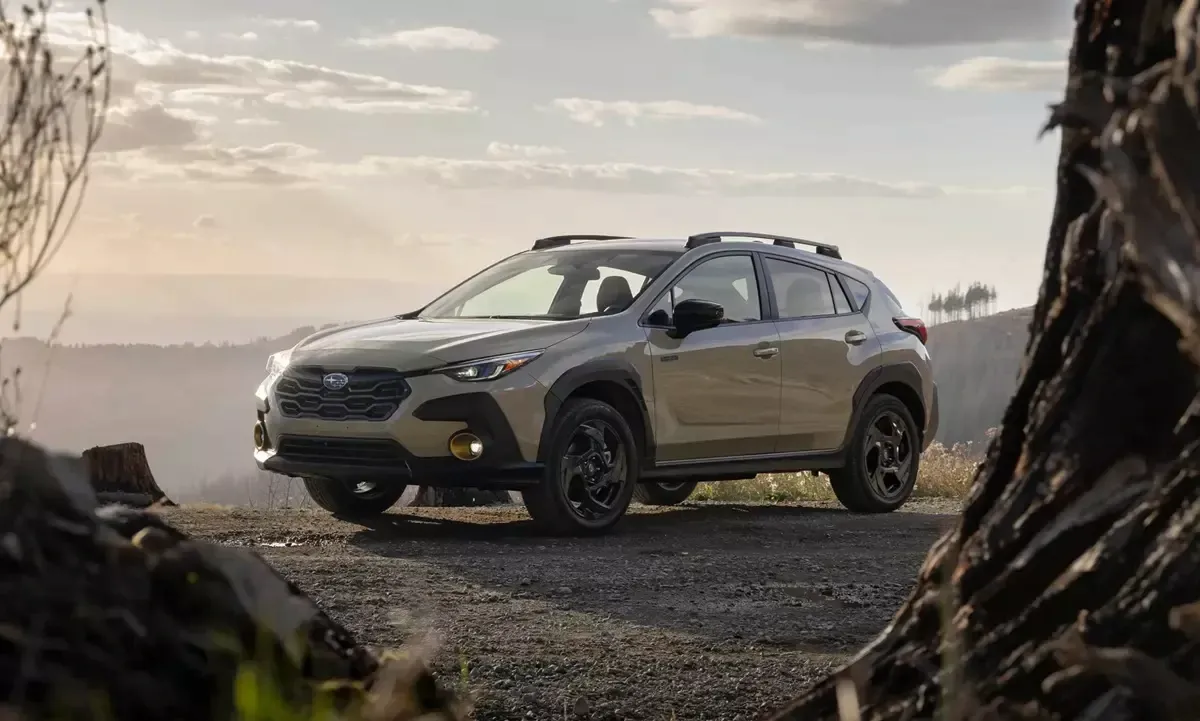 Subaru Crosstrek giá từ 809 triệu: nên chốt ngay?