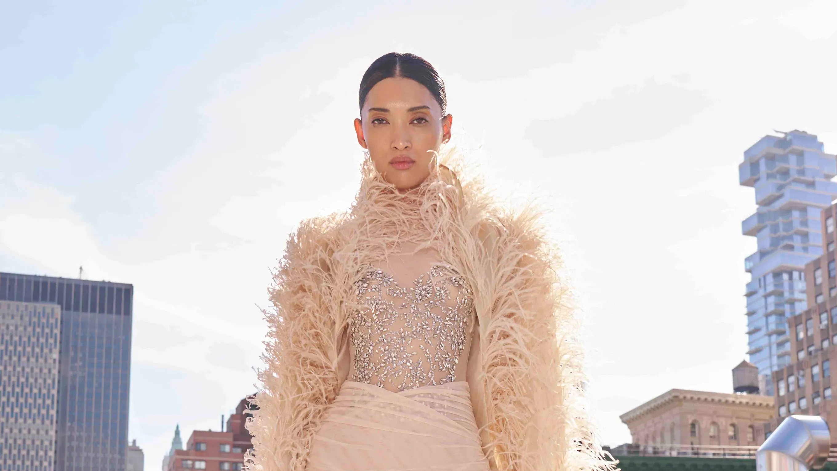 Spring Ready-to-Wear: 8 Nhà Thiết Kế Định Hình Xu Hướng Mùa Xuân