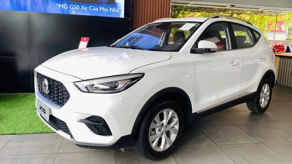MG ZS giá 378 triệu: rẻ hơn Seltos, Xforce nhưng có nên xuống tiền?