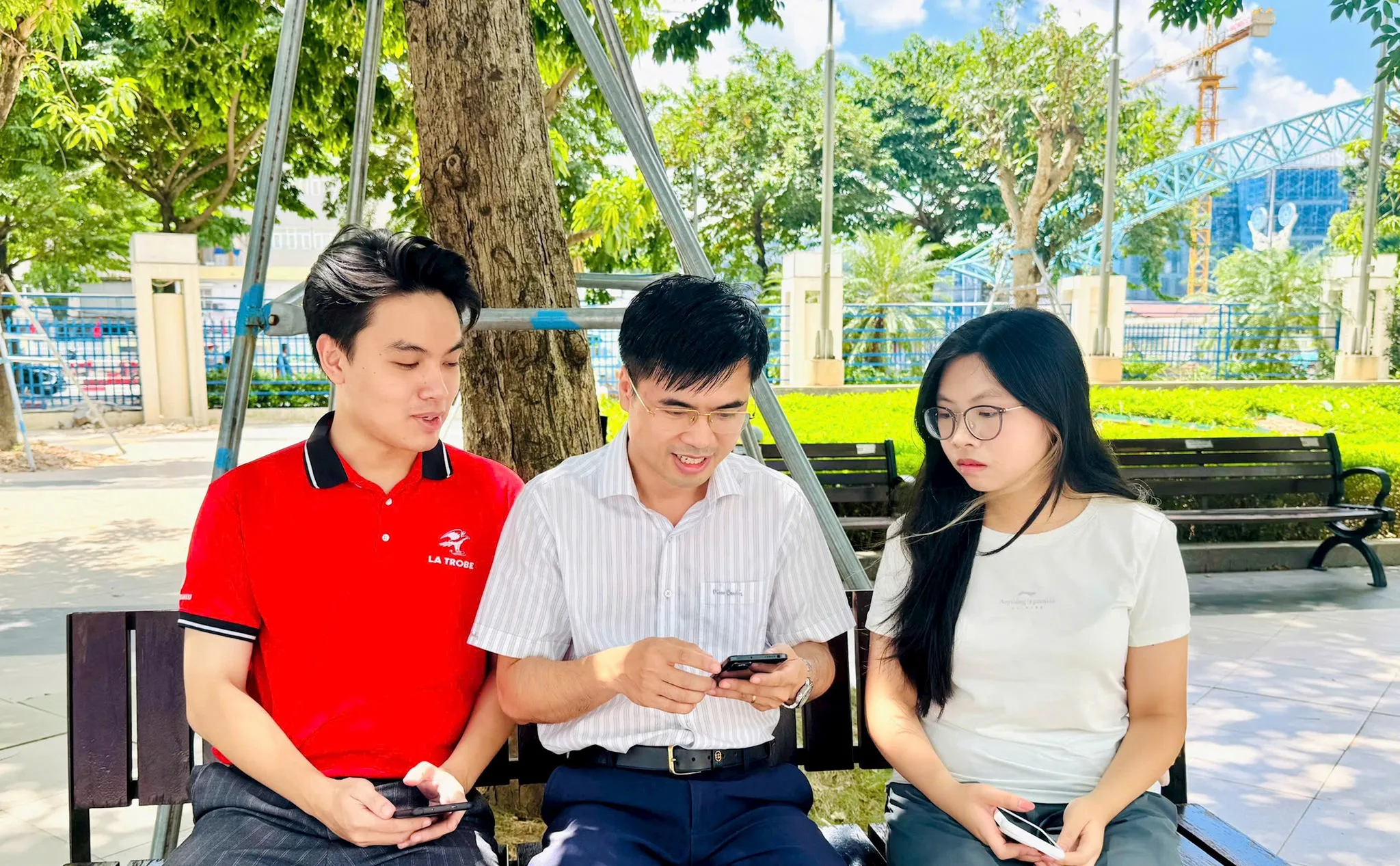 Khi AI bước vào giảng đường: Con người vẫn phải làm chủ