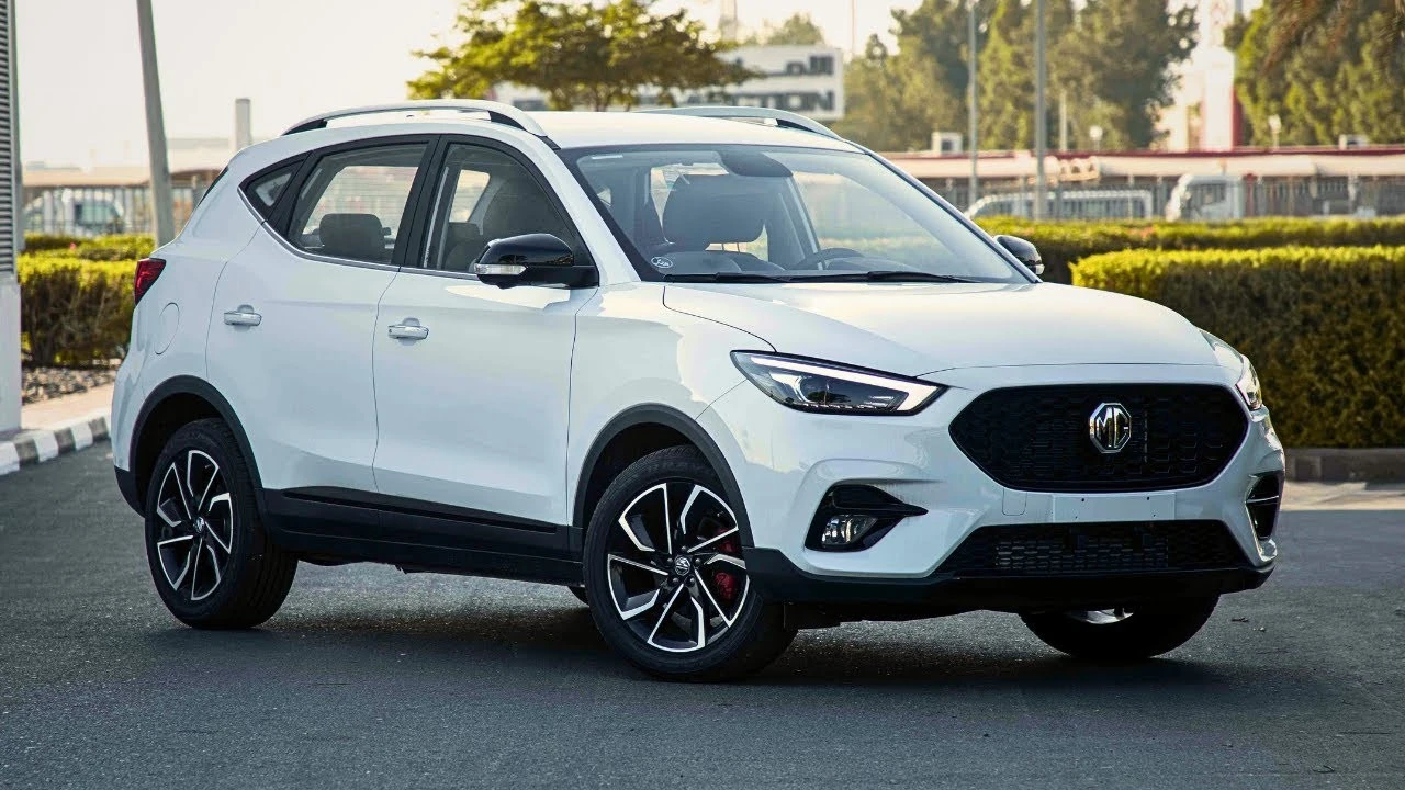 SUV cỡ nhỏ tháng 9: nên mua ngay Corolla Cross, HR-V hay CX-30?