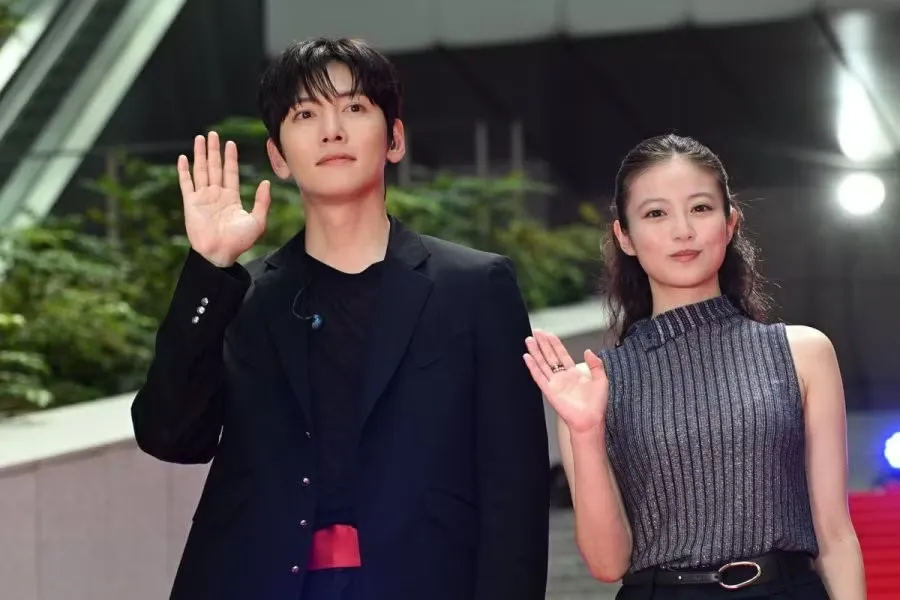 Ji Chang-wook trở lại hài lãng mạn với Merry Berry Love