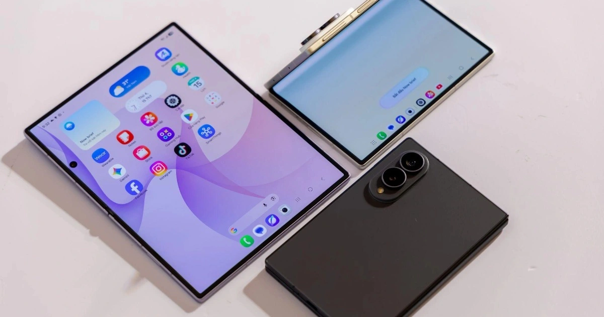Điện thoại gập Samsung và làn sóng chuyển hệ sinh thái