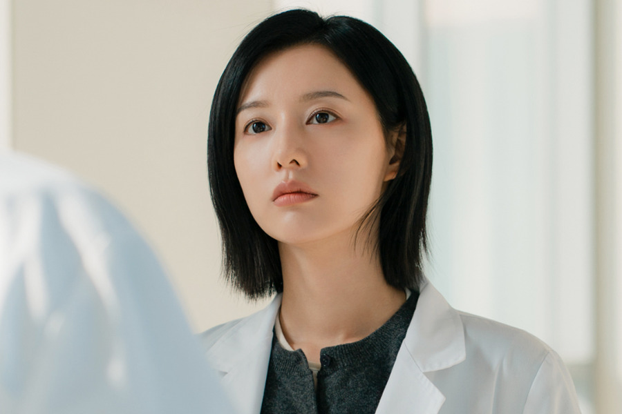 Kim Ji-won hóa anh hùng noir trong phim y tế Doctor X