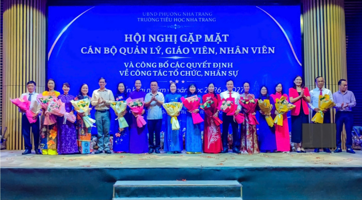 Quản lý 10.500 học sinh: Siêu trường chỉ ổn khi có công nghệ số
