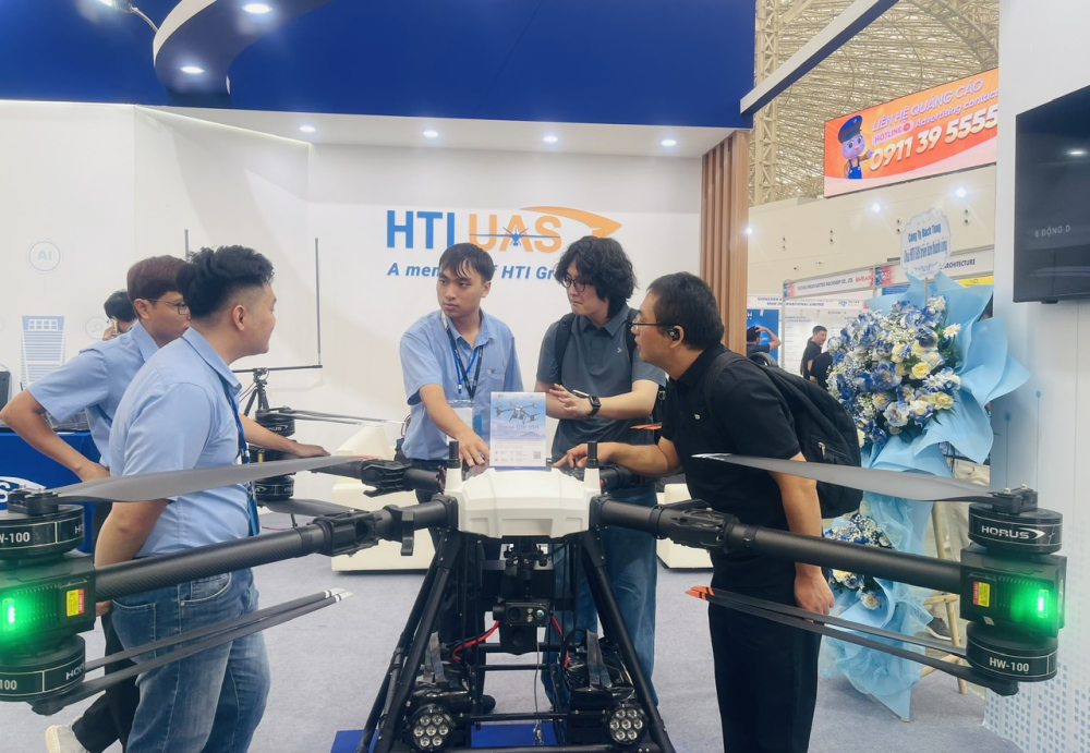 HI-TECH VIETNAM: 600 gian hàng công nghệ cao quy tụ tại Hà Nội
