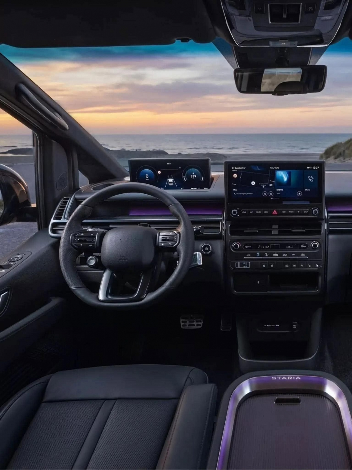 Hyundai Staria Electric: minivan điện 9 chỗ thực dụng cho gia đình