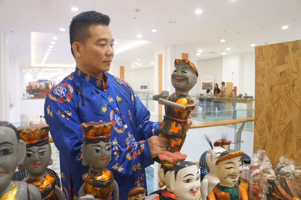 Gốm Việt Nam chinh phục thị trường quốc tế qua các hội chợ quà tặng