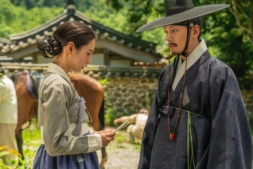 Son Ye Jin và bước ngoặt phim cổ trang 19+ ‘The Scandal’
