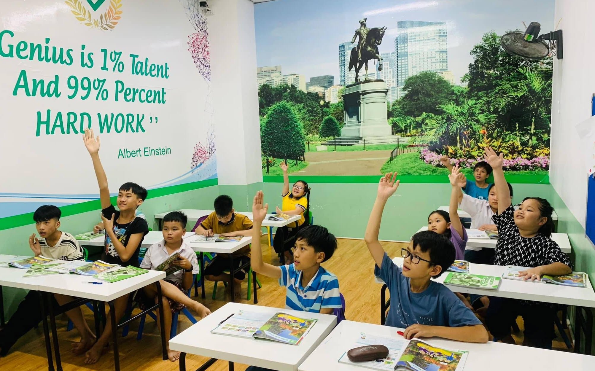 Đưa tiếng Anh thành ngôn ngữ thứ hai: Lộ trình từ địa phương