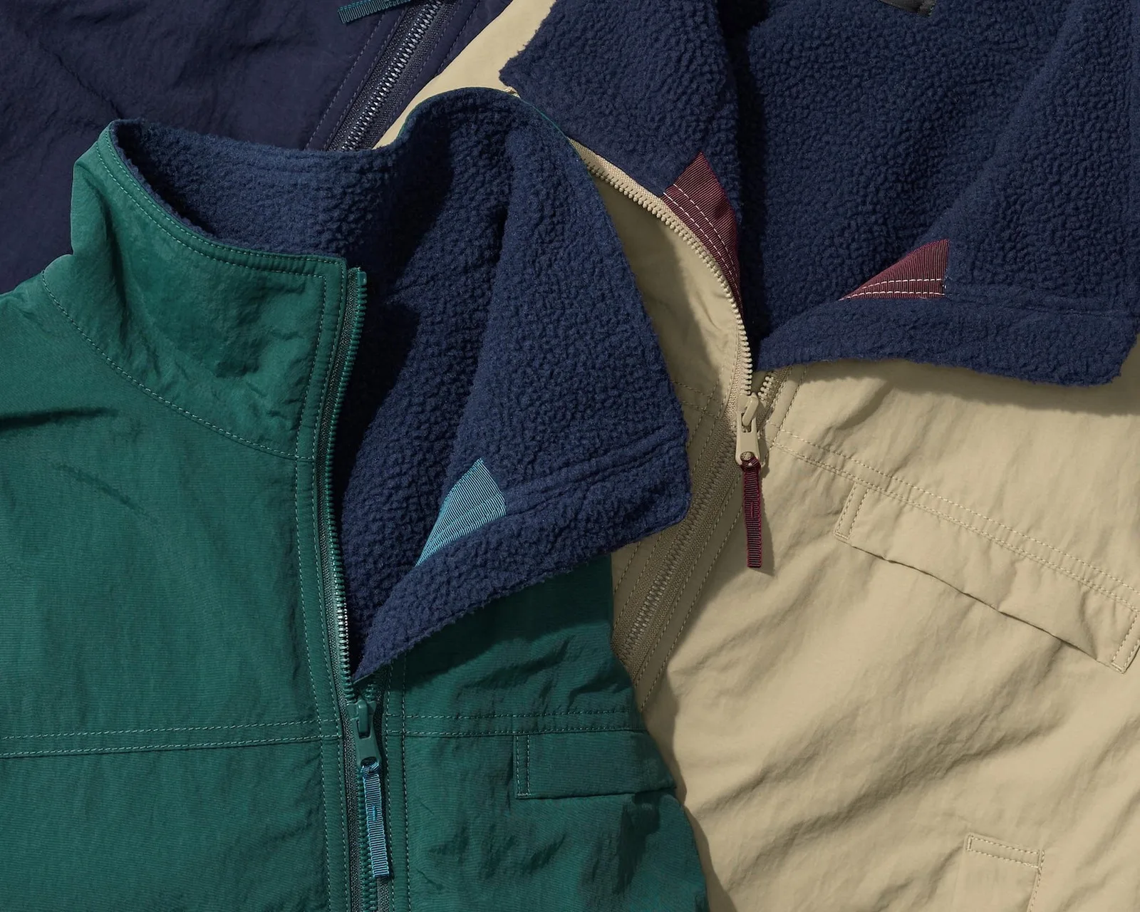 Áo khoác vintage giá phải chăng: chọn Uniqlo hay The North Face?