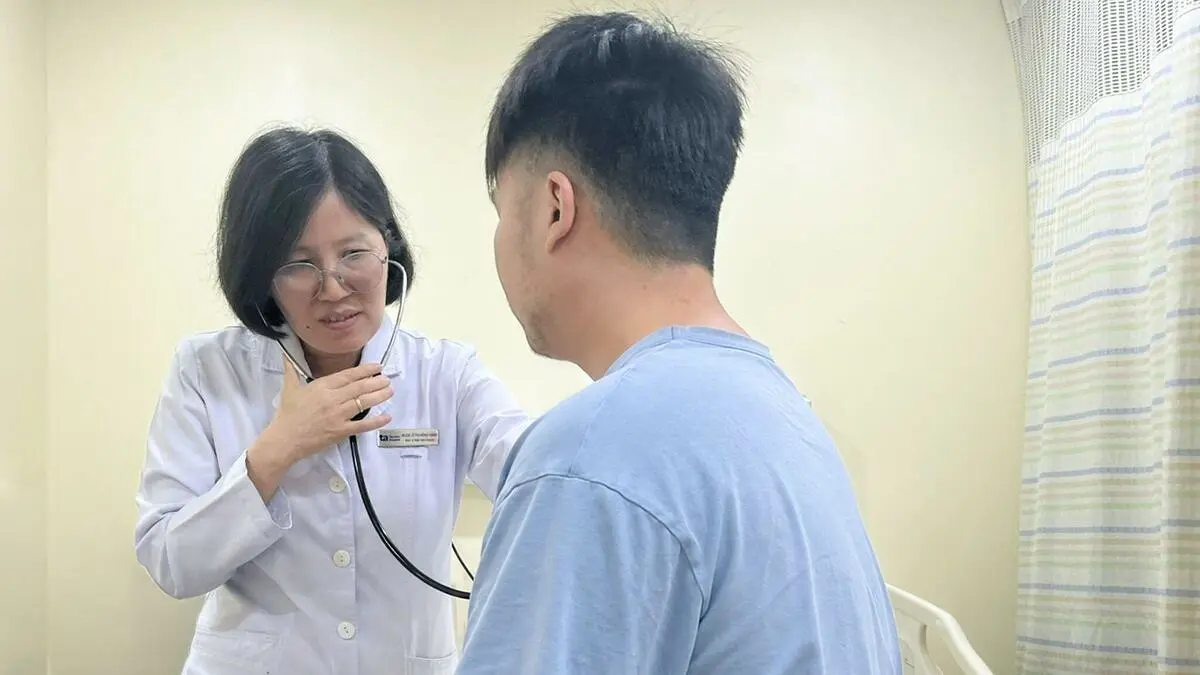 Ngất xỉu và phù chân bất thường: Đừng chờ đến cơn nhồi máu mới lo tim mạch
