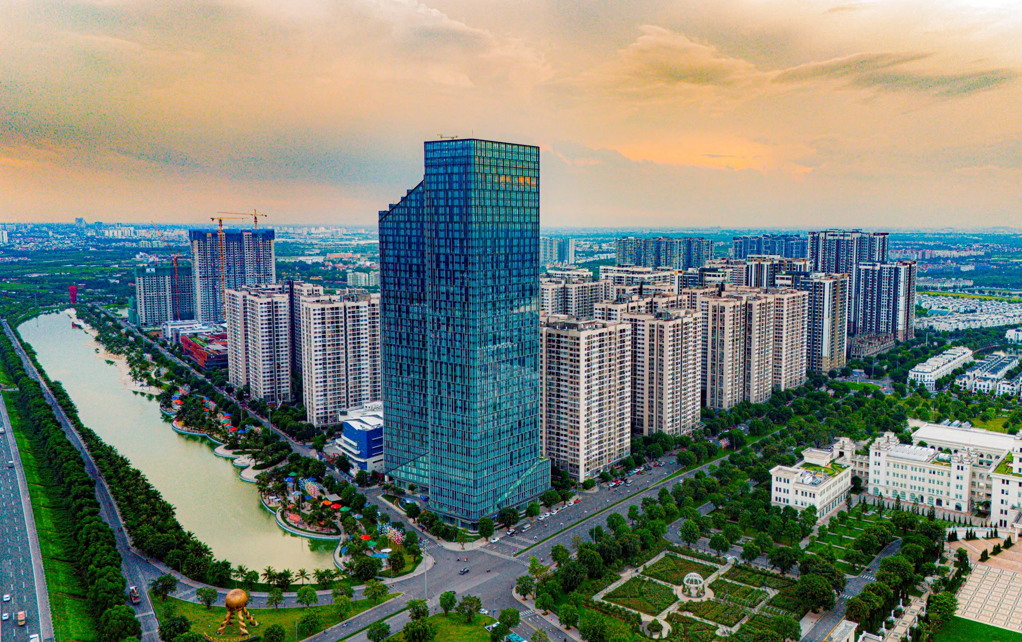 Cao tốc Hà Nội – Hải Phòng: Nam châm mới của bất động sản và công nghiệp phía Đông