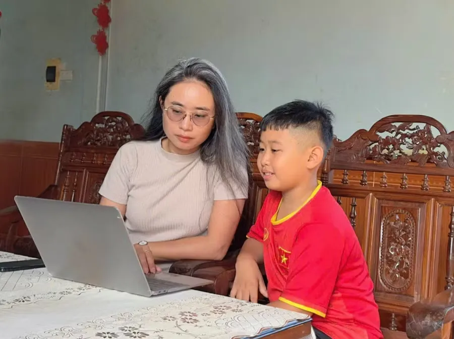 Video ngắn AI: Khi công nghệ đẩy trẻ em nghiện màn hình