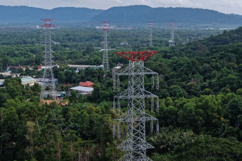 Hệ thống điện Phú Quốc vượt tiến độ, sẵn sàng cho APEC