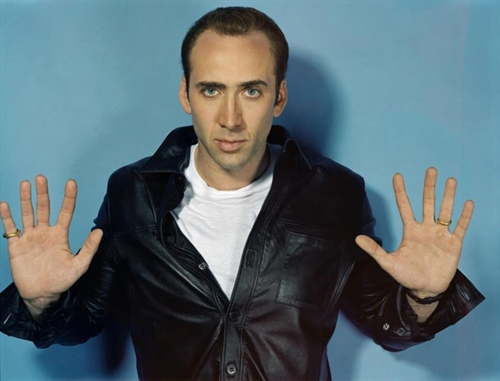Hố sụt khổng lồ trước biệt thự Nicolas Cage: hồi chuông cảnh báo cho bất động sản ven biển