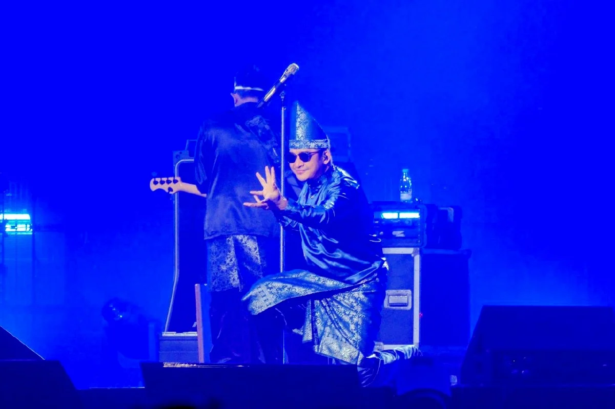 Legenda Rock Rayakan Tiga Dekad Bersama Ribuan Peminat Setia