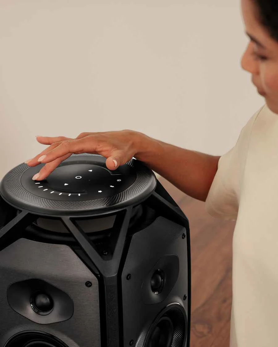 Philips Fidelio FA7 vs Teufel IKONIO: Hi-Fi all-in-one cho không gian nhỏ