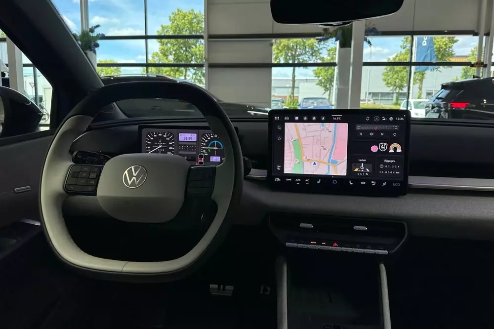 Xe điện giá rẻ dưới 300 triệu: Xiaoma vs ID.Polo