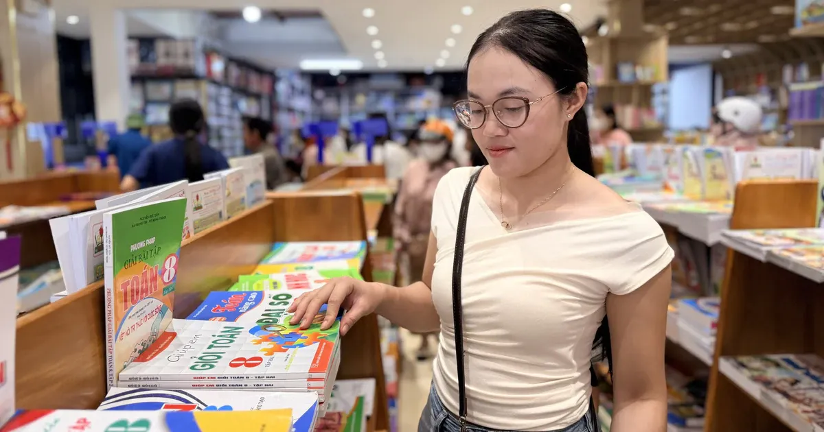 Hơn 40% học sinh Đắk Lắk thiếu sách giáo khoa: vì sao và phải làm gì trước tháng 11?