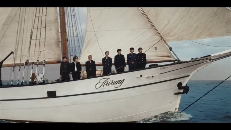 K-pop thống trị bảng xếp hạng toàn cầu: thế hệ mới, huyền thoại cũ