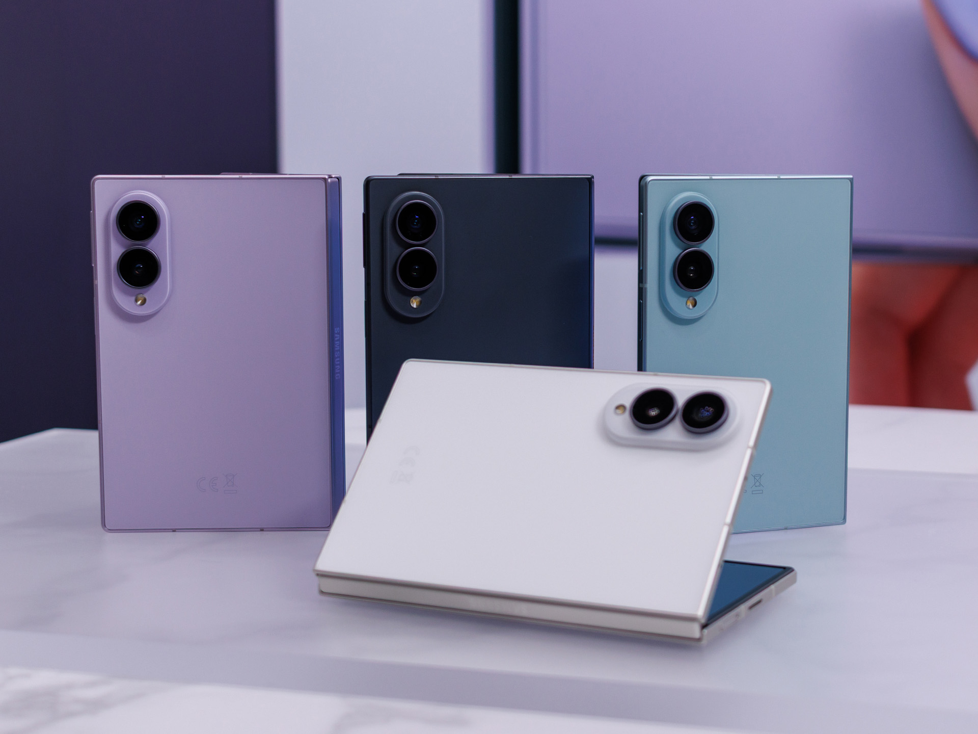 Galaxy Z Fold8 Ultra vs Z Fold8: Có nên nâng cấp lên bản Ultra?