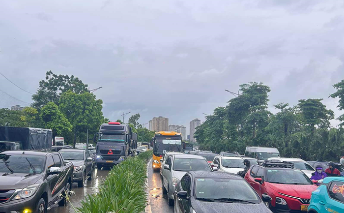 Bản đồ mưa ngập trên iHanoi: Khi dữ liệu thời gian thực thành “áo phao số” cho người Hà Nội