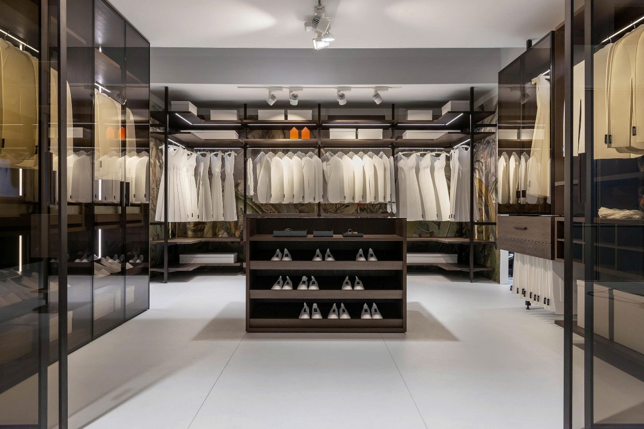 Eleganz Furniture kỷ niệm 20 năm và bước chuyển của nội thất cao cấp