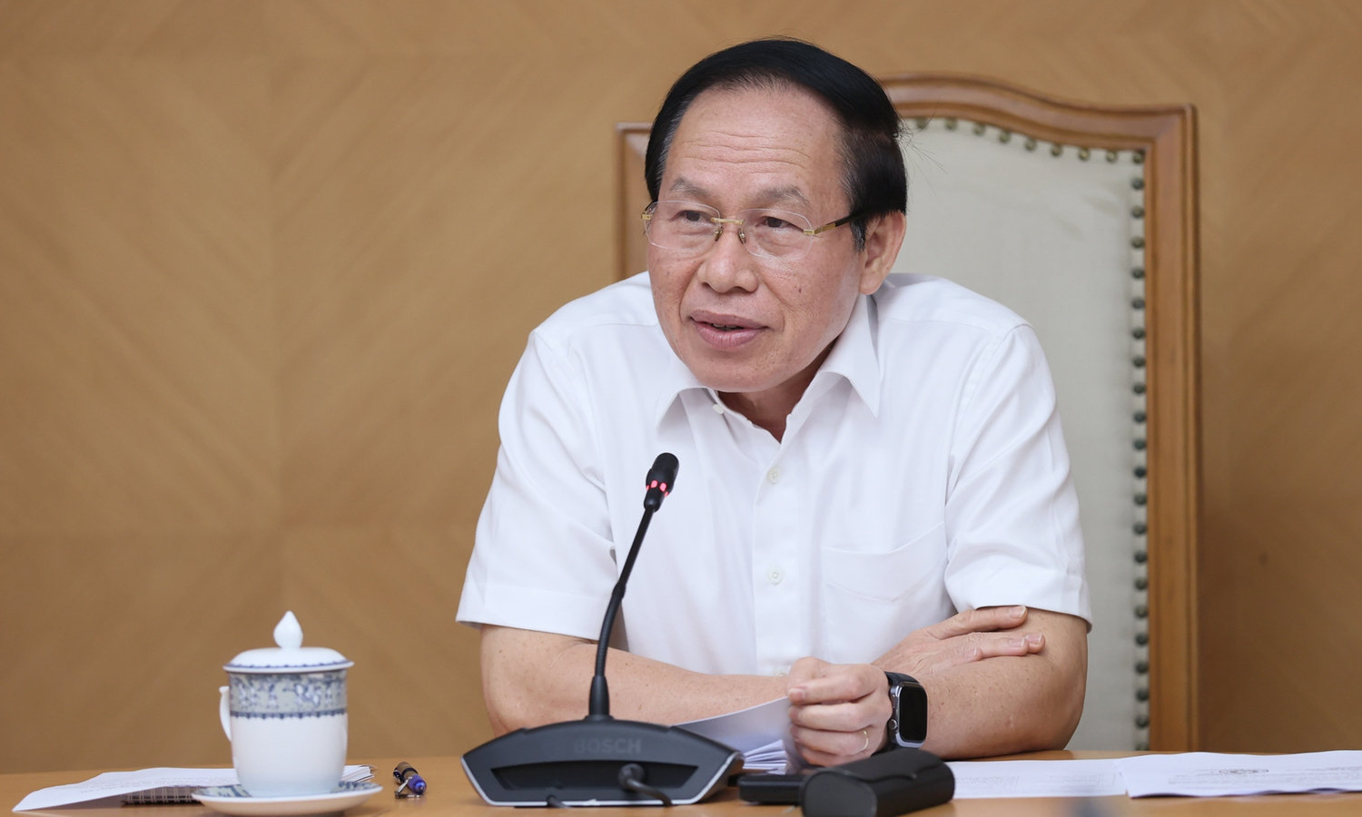 Sách giáo khoa được quản lý như mặt hàng thiết yếu: bước ngoặt cho phụ huynh và học sinh