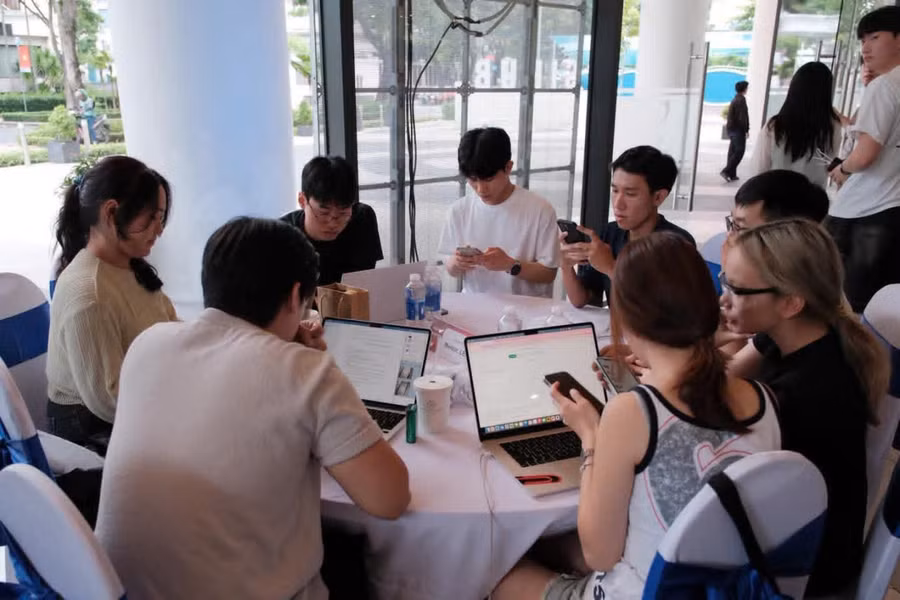 Sinh viên Việt Nam chinh phục các sân chơi AI khởi nghiệp