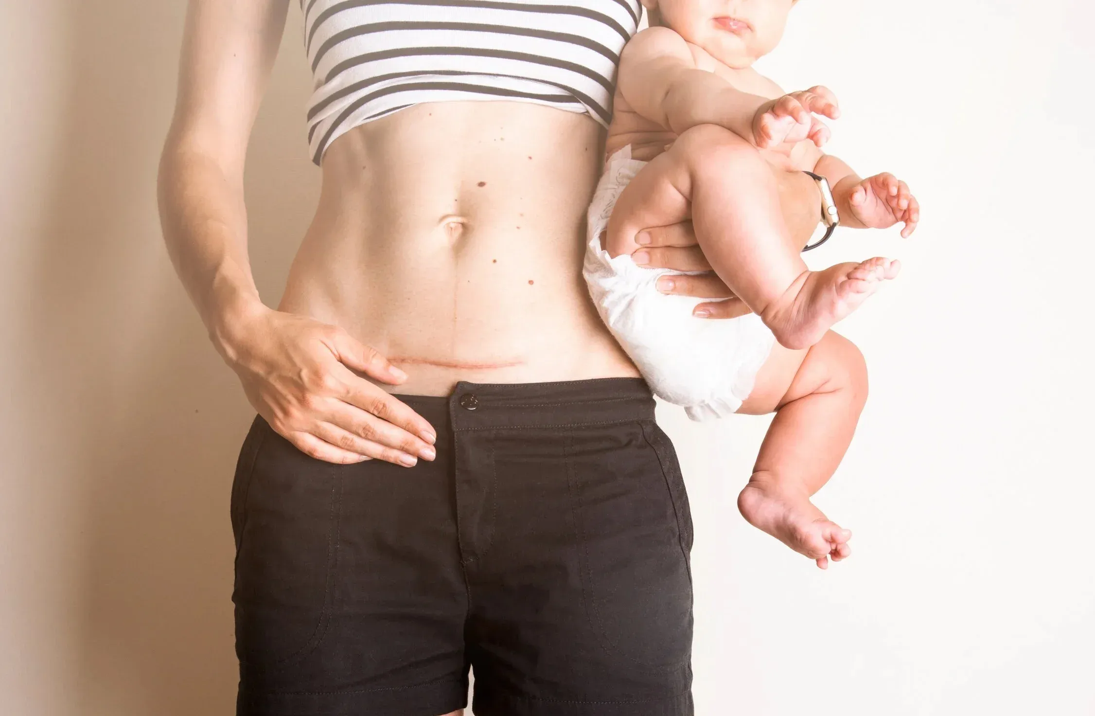 5 thói quen nấu nướng âm thầm đầu độc bếp nhà bạn