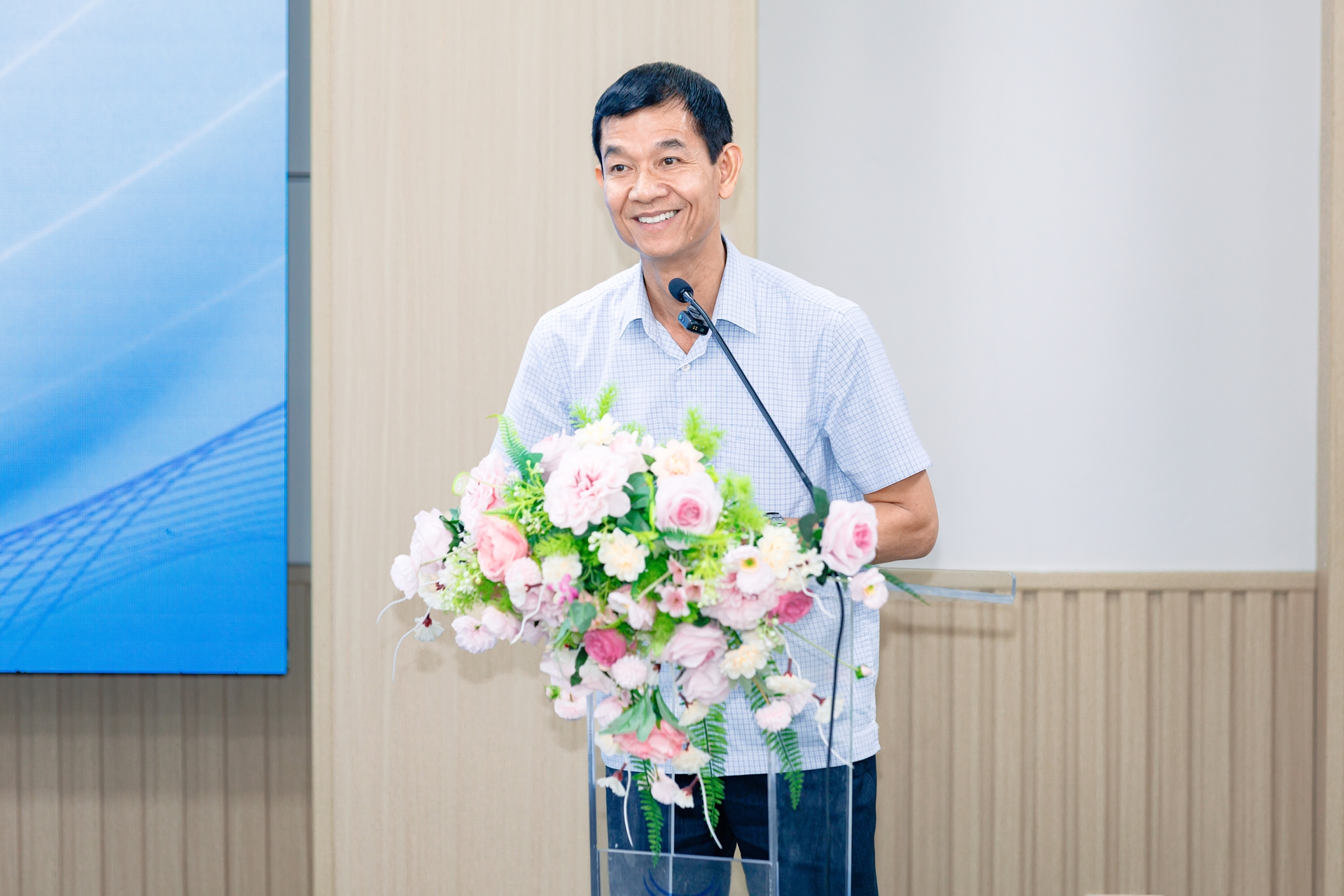 Sân chơi khởi nghiệp mới cho học sinh THPT: Học bổng 50% và giải thưởng hấp dẫn