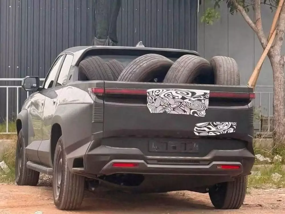 VinFast VF Wild: Bán tải EREV mở cọc, định nghĩa lại phân khúc pickup