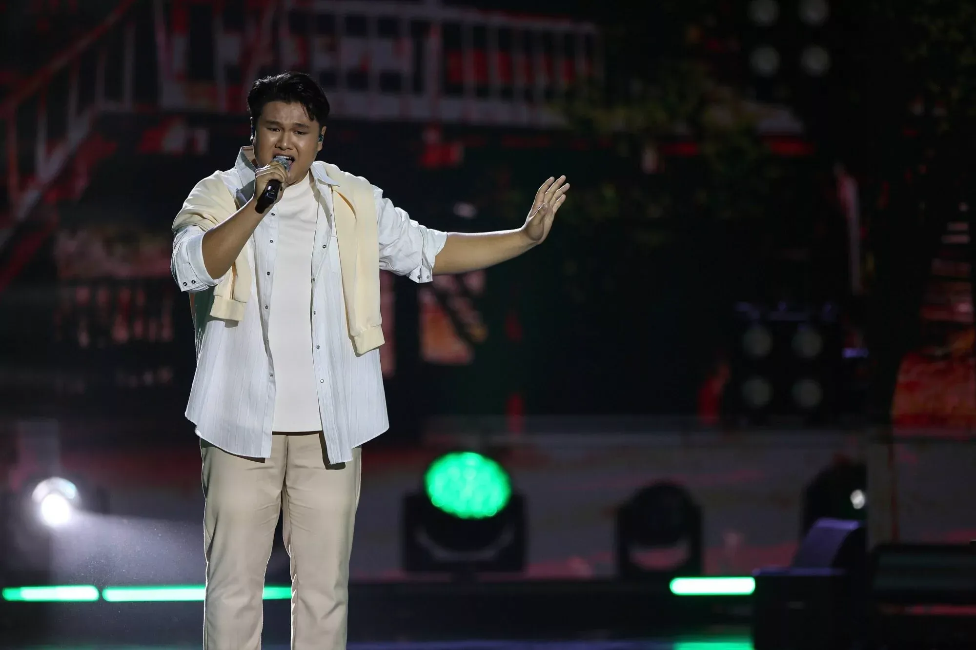 Dari Perawat Hingga Busker: Peserta Borneo Rising Kejar Impian Nyanyian