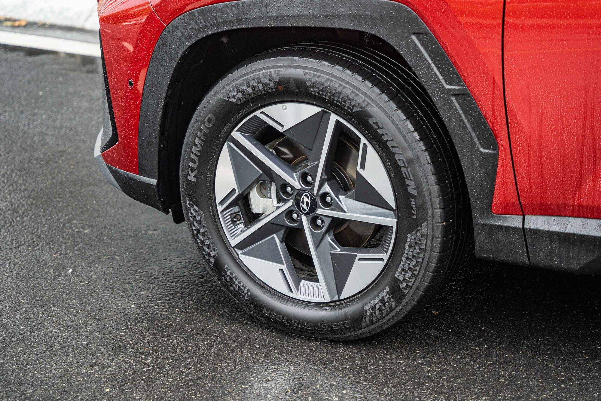 Honda CR-V và Hyundai Tucson hybrid: cuộc chuyển mình của SUV tại Việt Nam