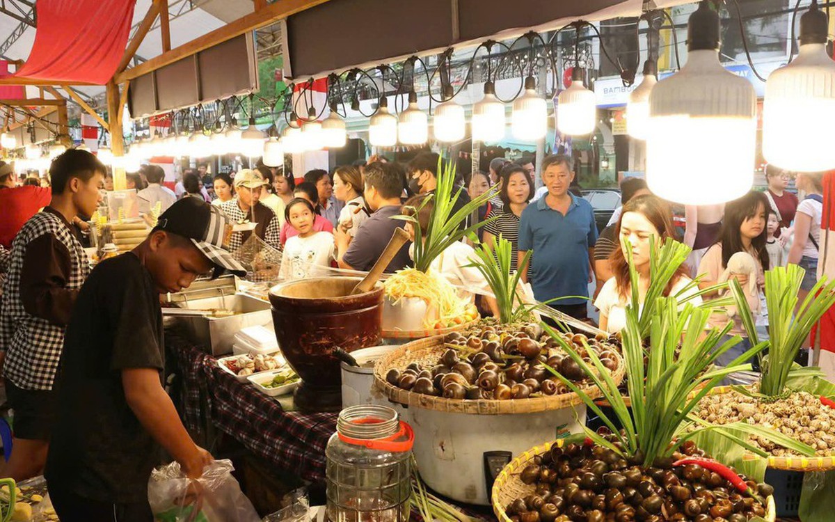 Hội chợ ẩm thực Trăng đoàn viên – Mỹ vị Tây Đô: Những trải nghiệm không nên bỏ lỡ