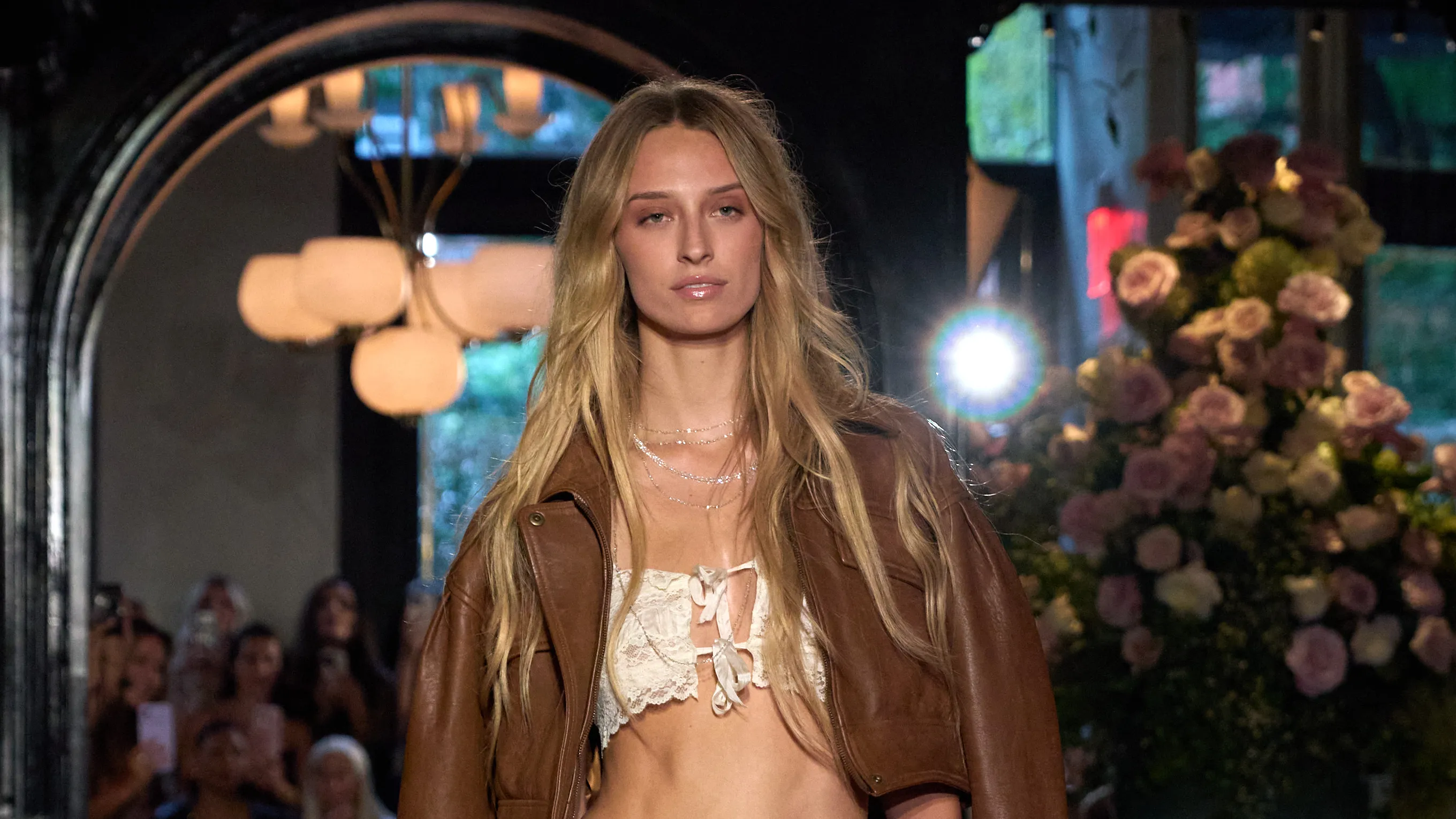 5 bộ sưu tập Xuân nổi bật từ New York Fashion Week