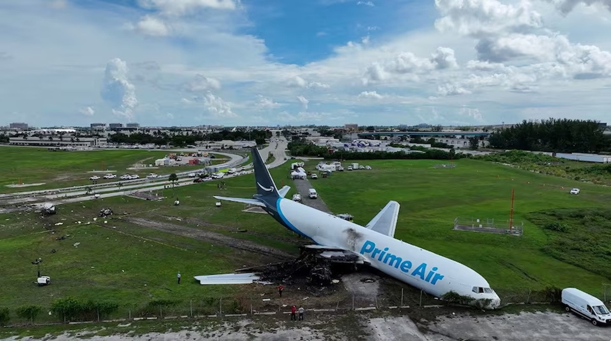 Hộp đen tiết lộ những phút cuối cùng trước khi máy bay Amazon lao khỏi đường băng ở Miami