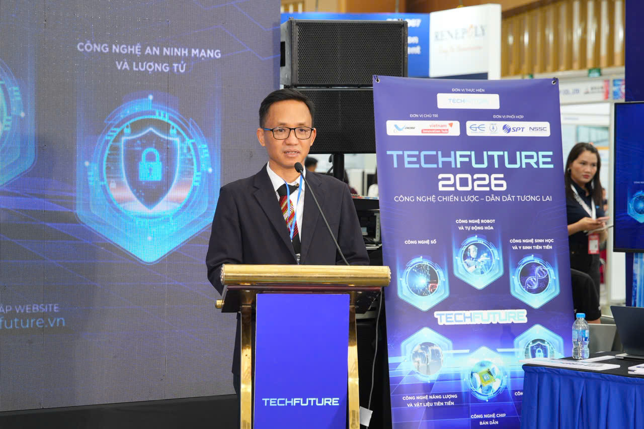 TechFuture khai mạc: Doanh nghiệp Việt trình diễn AI, robot và năng lượng chiến lược
