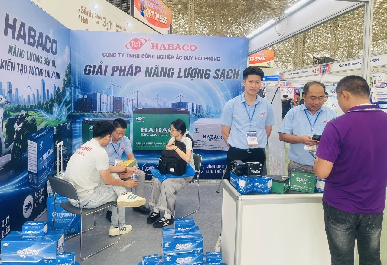 VIEEXPO khai mạc: Triển lãm năng lượng sạch nối chuỗi xanh Đông Nam Á