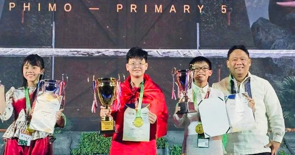Học sinh lớp 6 vô địch Olympic Toán học quốc tế PhIMO