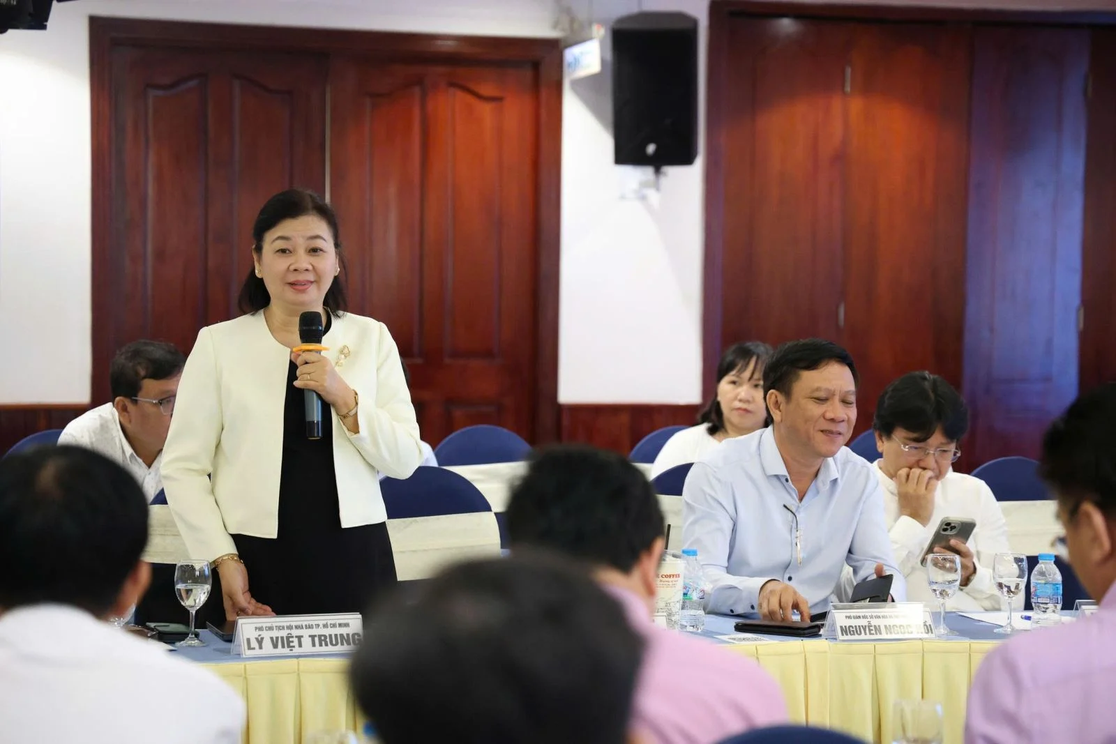 Báo chí Việt Nam dựng ‘hàng rào’ pháp lý kiểm soát AI trong tòa soạn
